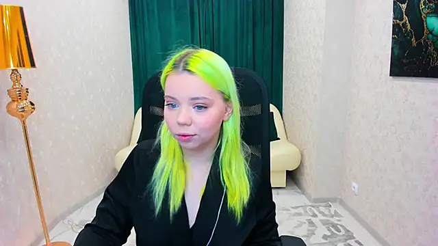 EnergyBunny 1 online show from February 22, 5:24 pm