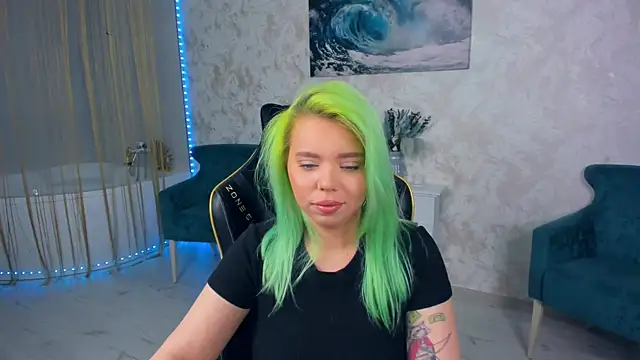 EnergyBunny 1 online show from September 28, 6:15 pm