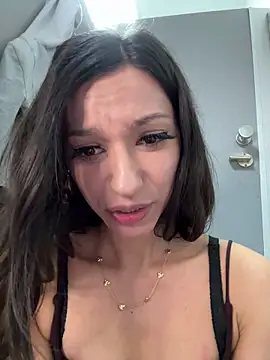  MiaQueen  online show from March 20, 10:22 pm