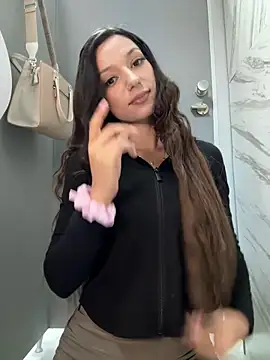  MiaQueen  online show from March 29, 10:11 pm