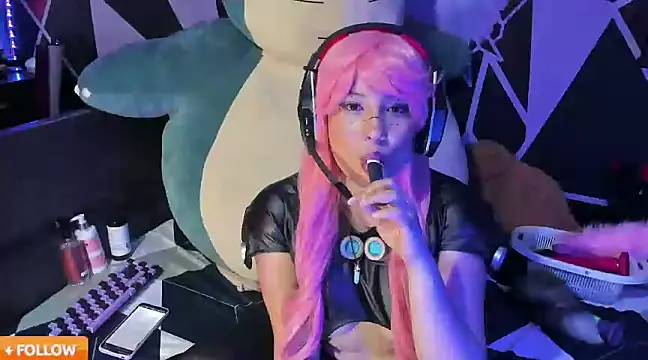 Emilythemachine online show from February 27, 1:41 am