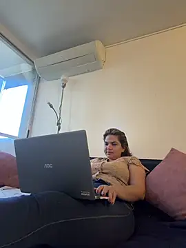 nurse becky online show from February 4, 3:29 pm