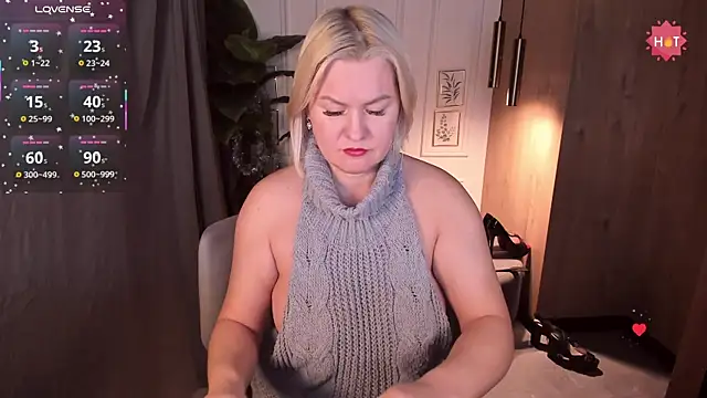 YolandaKiss online show from January 9, 8:27 pm