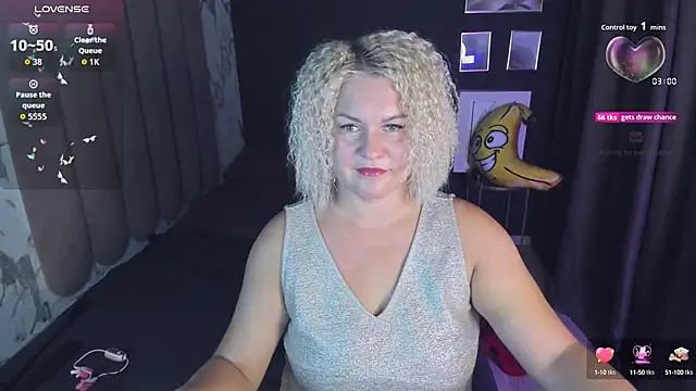 YolandaKiss online show from September 16, 5:08 am