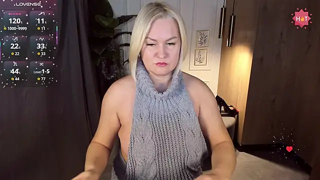 YolandaKiss online show from January 11, 4:19 am