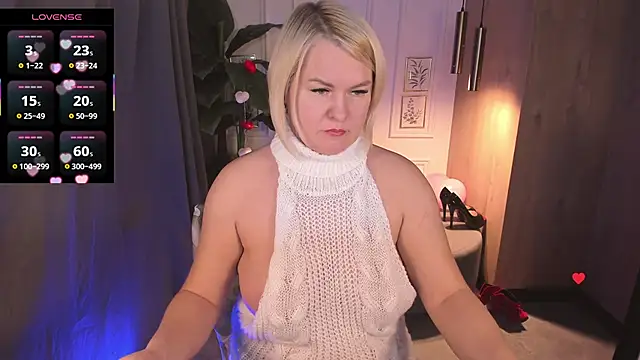 YolandaKiss online show from February 17, 8:17 pm