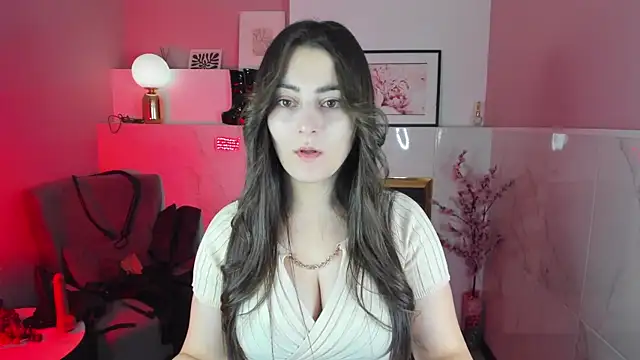 KylieMellow online show from October 13, 5:20 am