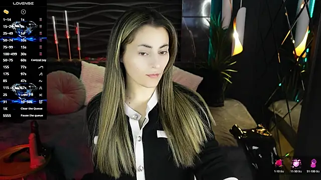 KylieMellow online show from March 23, 1:22 pm