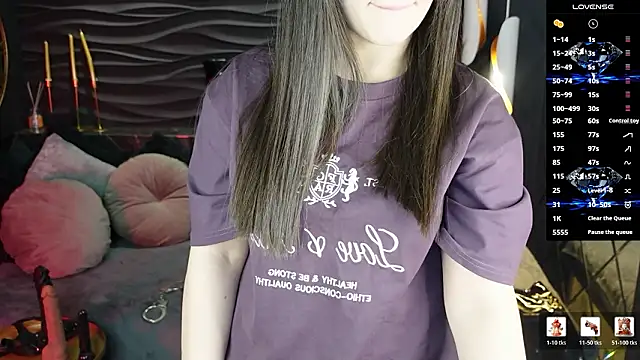 KylieMellow online show from January 15, 1:36 pm