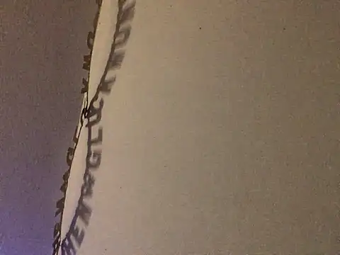 Snapshot of Unicornsanny21 chatting on October 6, 6:52 pm Unicornsanny21 online show from October 6, 6:52 pm