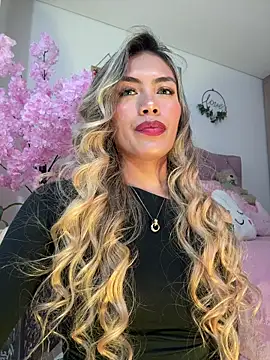 Snapshot of steewart_ chatting on December 15, 11:20 pm steewart online show from December 15, 11:20 pm