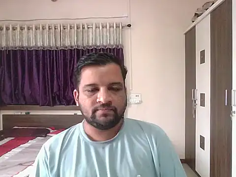 Snapshot of dhruv_love chatting on September 23, 4:30 am dhruv love online show from September 23, 4:30 am