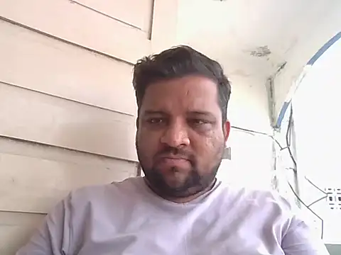 Snapshot of dhruv_love chatting on May 20, 5:04 am dhruv love online show from May 20, 5:04 am