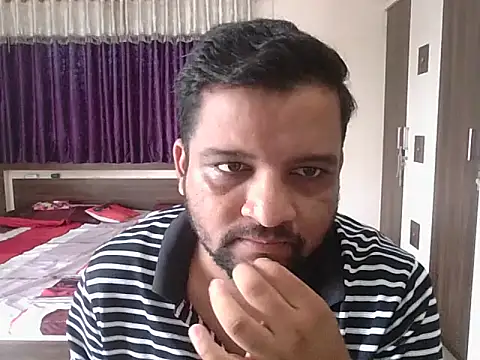 Snapshot of dhruv_love chatting on September 20, 4:50 am dhruv love online show from September 20, 4:50 am
