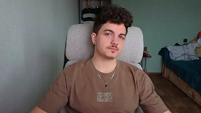 Remy Miles online show from March 20, 5:30 am