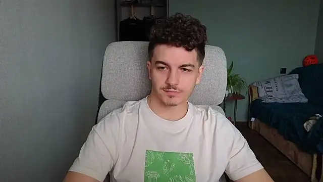 Remy Miles online show from December 1, 10:05 am