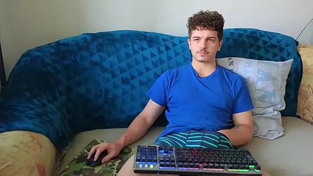 Remy Miles online show from September 27, 7:03 am