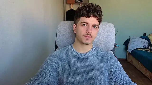 Remy Miles online show from January 19, 8:18 am