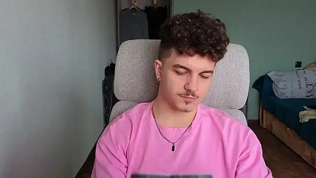 Remy Miles online show from February 17, 7:27 am