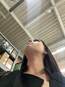 Alyshanon18 online show from April 8, 10:55 pm