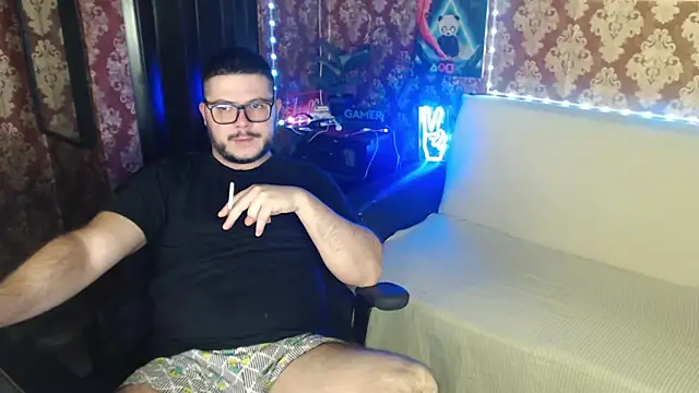 Snapshot of thor_master chatting on September 23, 2:18 am thor master online show from September 23, 2:18 am