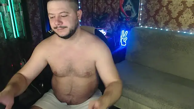 Snapshot of thor_master chatting on October 4, 1:07 am thor master online show from October 4, 1:07 am