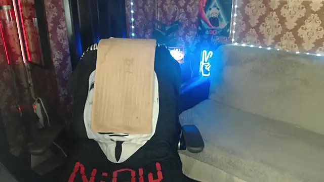 Snapshot of thor_master chatting on October 7, 1:50 am thor master online show from October 7, 1:50 am