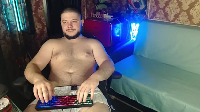 Snapshot of thor_master chatting on June 21, 3:01 am thor master online show from June 21, 3:01 am