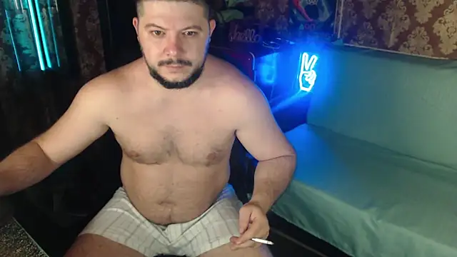 Snapshot of thor_master chatting on June 20, 12:15 am thor master online show from June 20, 12:15 am