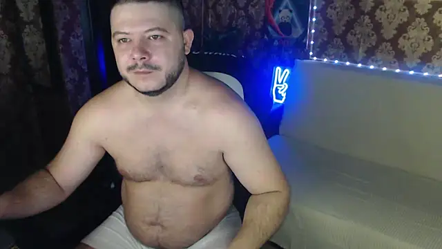 Snapshot of thor_master chatting on September 13, 11:38 pm thor master online show from September 13, 11:38 pm