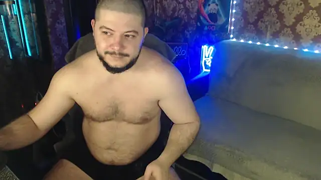 Snapshot of thor_master chatting on November 29, 1:06 am thor master online show from November 29, 1:06 am