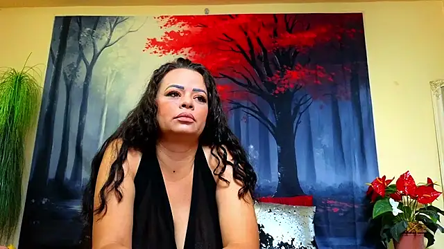 ElizabethEven online show from September 17, 4:42 pm