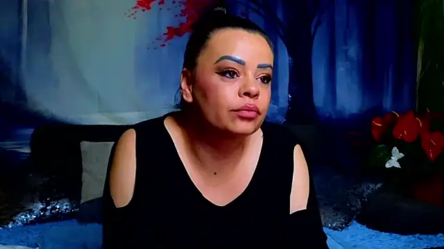 ElizabethEven online show from April 9, 1:40 am