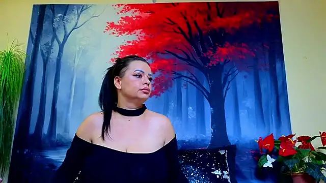 ElizabethEven online show from November 4, 4:49 am