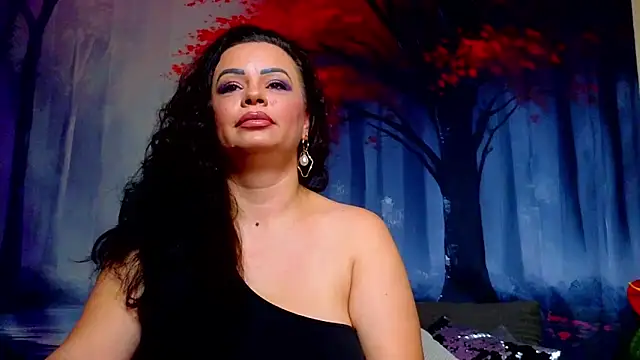 ElizabethEven online show from January 6, 8:02 pm