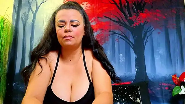 ElizabethEven online show from October 25, 8:53 pm