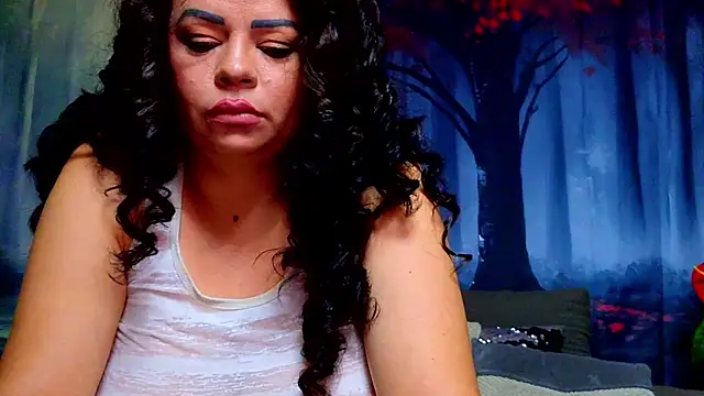 ElizabethEven online show from January 10, 10:38 pm