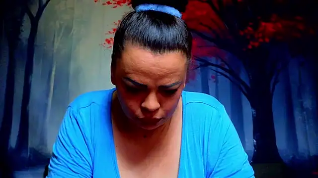 ElizabethEven online show from March 8, 7:17 pm