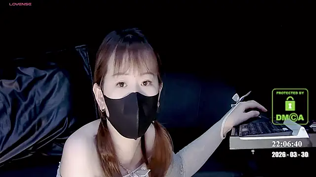 melia Z online show from March 30, 2:07 pm