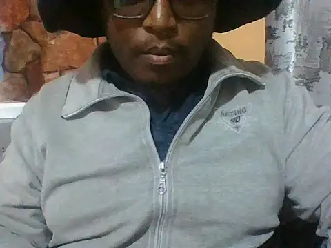 honeyswit online show from February 9, 5:55 pm