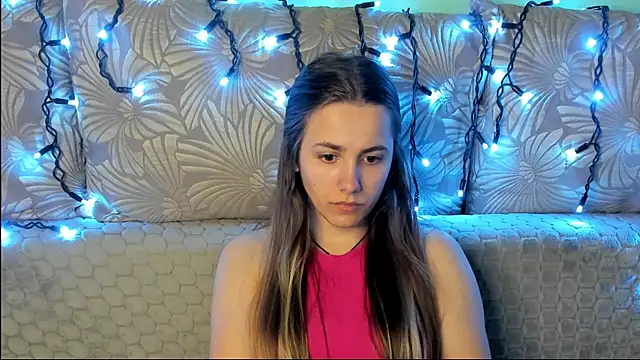 MaggieCake online show from May 29, 1:33 am