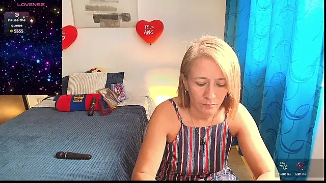 Snapshot of Naty_Stone chatting on February 18, 8:58 pm Naty Stone online show from February 18, 8:58 pm