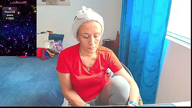 Snapshot of Naty_Stone chatting on February 5, 5:53 pm Naty Stone online show from February 5, 5:53 pm