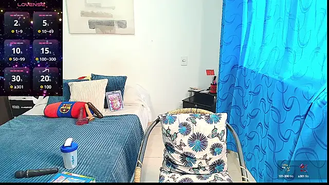 Snapshot of Naty_Stone chatting on February 28, 8:39 pm Naty Stone online show from February 28, 8:39 pm