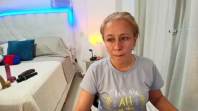 Naty Stone online show from June 9, 9:27 pm