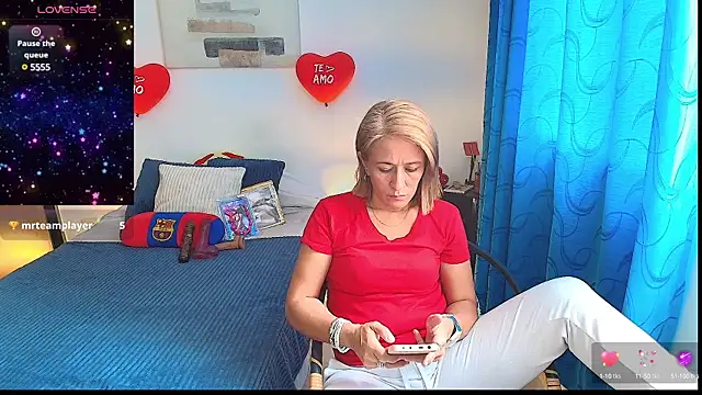 Snapshot of Naty_Stone chatting on February 19, 5:38 pm Naty Stone online show from February 19, 5:38 pm