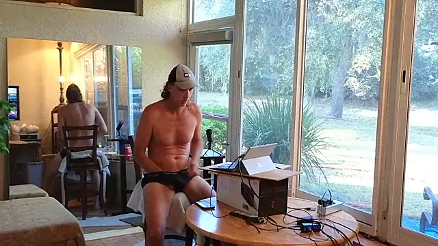 Snapshot of eliberator1777 chatting on November 24, 8:31 pm eliberator1777 online show from November 24, 8:31 pm