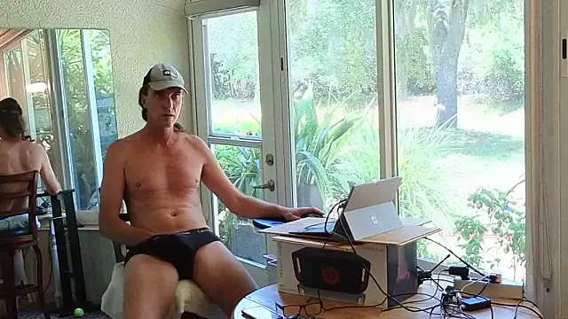 eliberator1777 online show from May 3, 5:38 pm