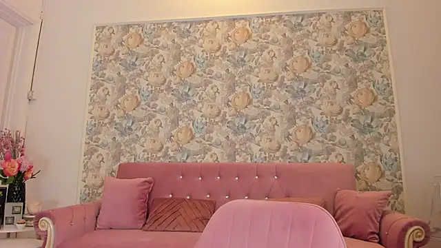 Snapshot of realhotfallingdevil chatting on November 8, 9:13 am realhotfallingdevil online show from November 8, 9:13 am