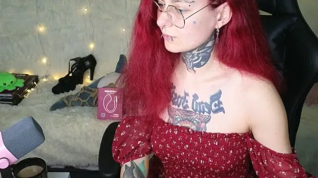 Ginger Stay online show from October 27, 12:55 am